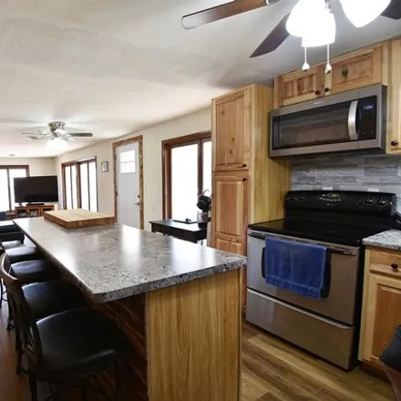 Image 5 - 2916 Gilman Drive, Village of Plover, WI 54467, USA - House for sale