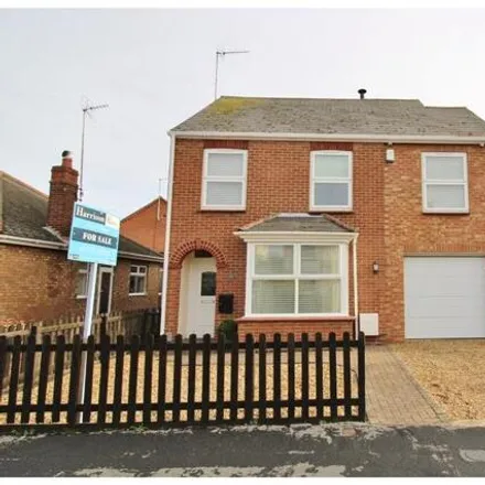 Buy this 4 bed house on Low Cross in Whittlesey, PE7 1LZ