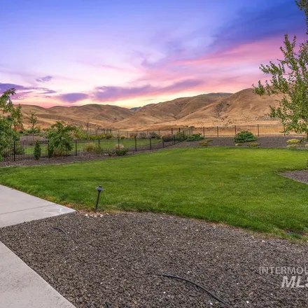 Image 3 - 2406 South Trapper Place, Boise, ID 83716, USA - House for sale