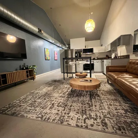 Image 2 - The Lofts at 777 Sixth Ave, 777 6th Avenue, San Diego, CA 92101, USA - Apartment for rent
