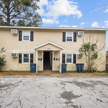 Rent this 1 bed apartment on 309 Richlands Avenue in Forest Grove, Jacksonville