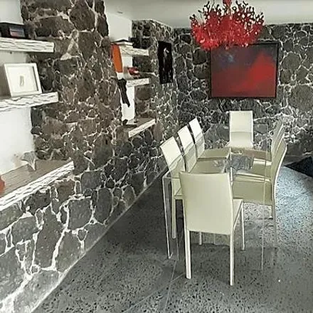 Buy this 4 bed house on Calle Fernández Leal in Barrio del Niño Jesús, 04330 Mexico City
