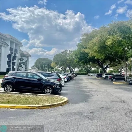 Image 2 - Cleary Court, Plantation, FL 33337, USA - Condo for rent