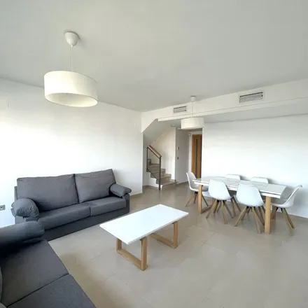 Image 3 - Avinguda de les Nacions / Avenida de las Naciones, 03540 Alicante, Spain - Apartment for rent