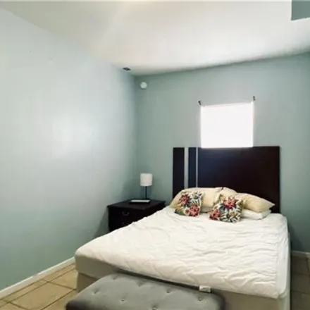 Image 3 - 1645 North Roman Street, New Orleans, LA 70117, USA - Apartment for rent