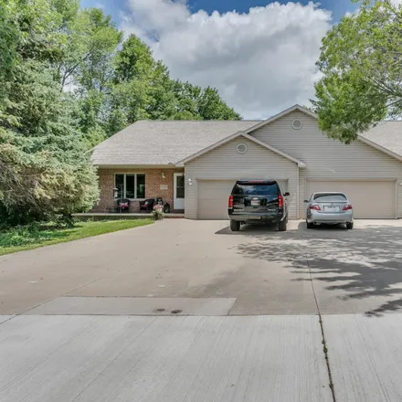 Buy this studio duplex on Harvard Court in Buchanan, Outagamie County