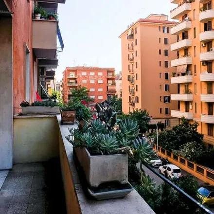 Image 3 - Via Vetulonia, 00183 Rome RM, Italy - Apartment for rent