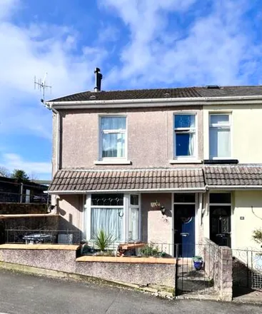 Buy this 3 bed house on Park Grove in Trecynon, CF44 8EL