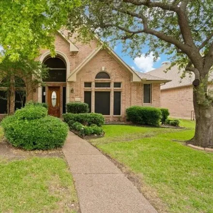 Buy this 4 bed house on 2598 Meadow Hills Lane in Plano, TX 75093