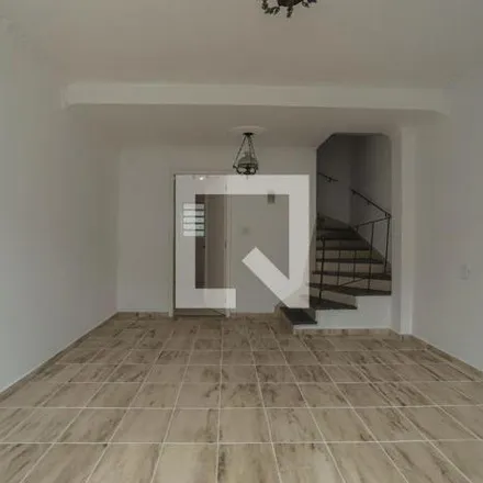 Rent this 2 bed house on Rua Anhanguera 389 in Campos Elísios, São Paulo - SP