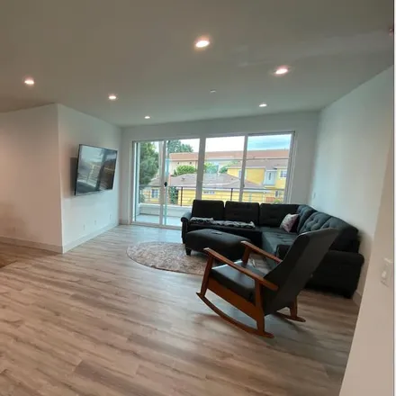 Rent this 2 bed condo on Culver City