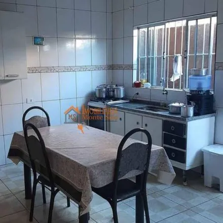 Buy this 5 bed house on Alameda dos Pinheiros in Jardim Angélica, Guarulhos - SP