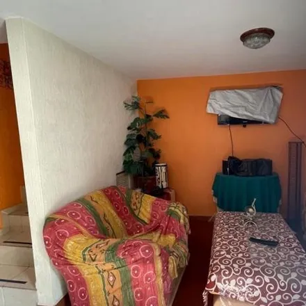 Buy this 3 bed house on Lateral Juan Gil Preciado in Estrada, 45200 Tesistán