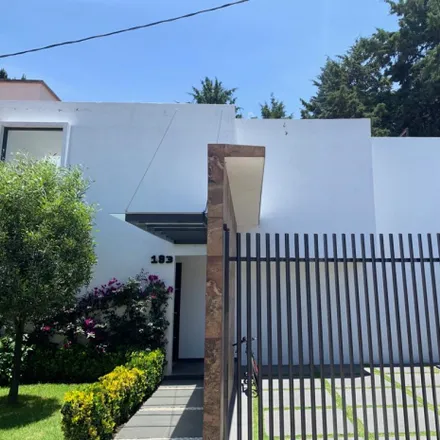 Buy this 4 bed house on Privada Paseo De San José in La Providencia, 50245 Metepec