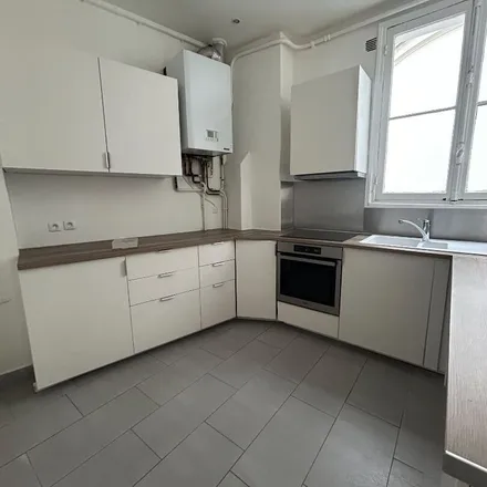 Rent this 5 bed apartment on 7 Rue Perrault in 75001 Paris, France