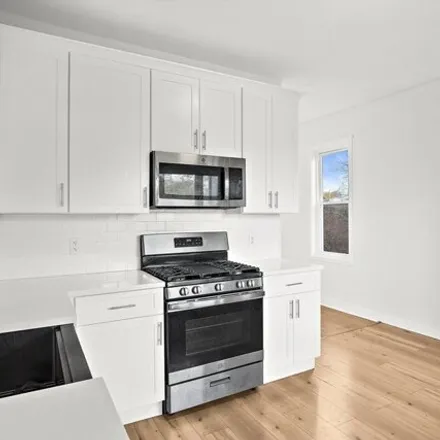 Image 2 - 232 Magnolia Street, Boston, MA 02121, USA - Apartment for rent