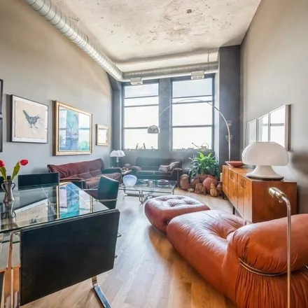 Image 5 - 1800 West Roscoe Street, Chicago, IL 60618, USA - Loft for sale