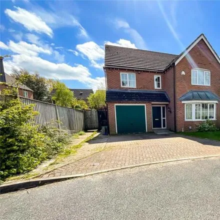 Rent this 4 bed house on 6 Ploughmans Place in Little Sutton, B75 5TR