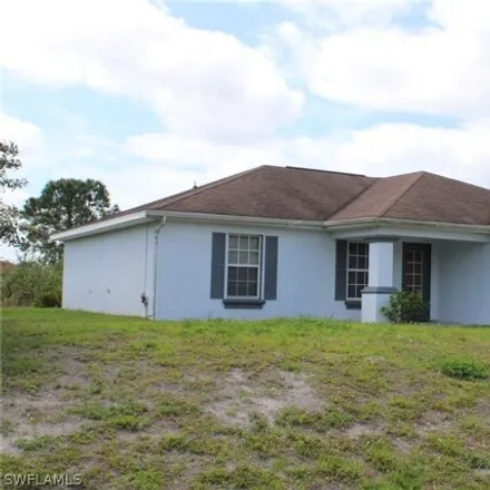 Image 2 - 2987 44th Street West, Lehigh Acres, FL 33971, USA - House for rent