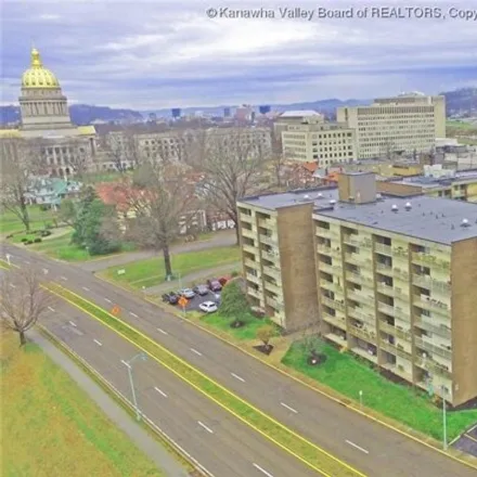 Buy this 2 bed condo on B West in Kanawha Boulevard East, Charleston