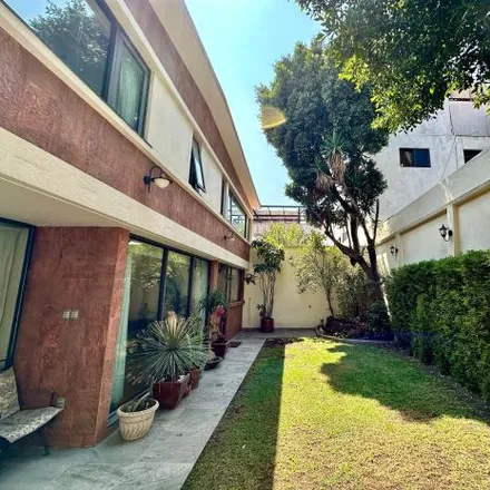 Buy this 4 bed house on Calle Fuente de Tauro in 52780 Interlomas, MEX