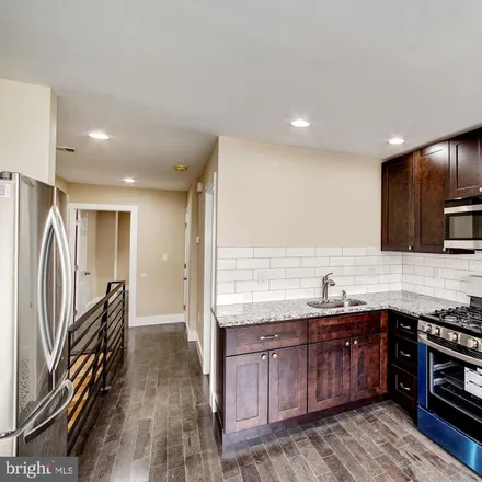 Image 3 - 2633 East Allegheny Avenue, Philadelphia, PA 19134, USA - Townhouse for rent