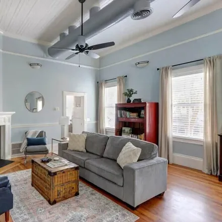 Rent this 2 bed apartment on Savannah