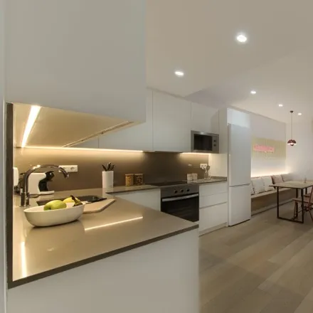 Rent this 2 bed apartment on Carrer de Muntaner in 72, 08001 Barcelona