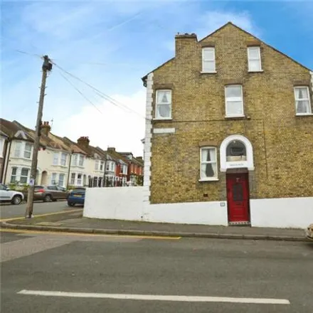 Buy this 4 bed house on Jersey Road in Strood, ME2 3PD