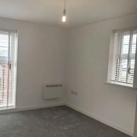 Image 4 - Llys Nantgarw, Wrexham, LL13 7SY, United Kingdom - Apartment for sale