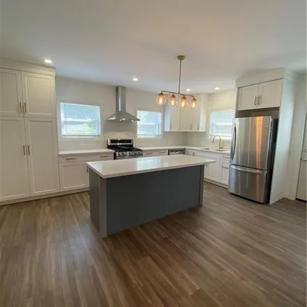 Rent this 3 bed apartment on 176 Queensdale Avenue East in Hamilton, ON L9A 1K4