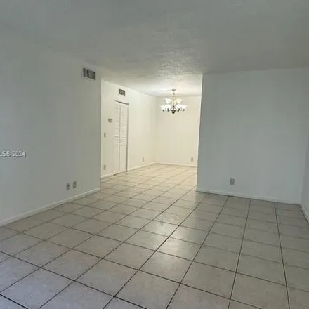 Image 3 - 3200 Northwest 104th Avenue, Coral Springs, FL 33065, USA - Condo for rent