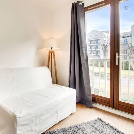 Rent this 3 bed room on 9 Rue du Faubourg Notre-Dame in 59800 Lille, France