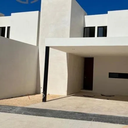 Image 1 - Calle 69, Fraccionamiento Las Américas, 97302 Mérida, YUC, Mexico - House for sale