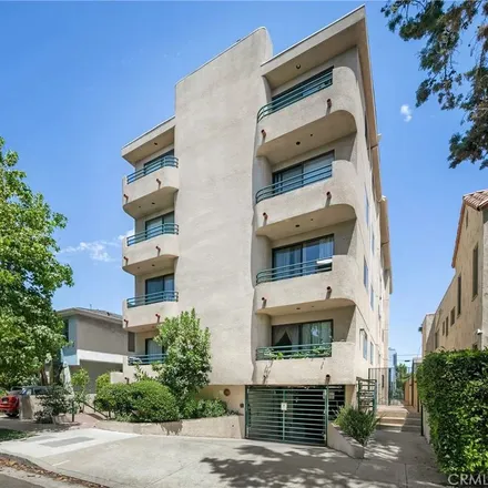 Rent this 2 bed apartment on 1232 Cardiff Avenue in Los Angeles, CA 90035