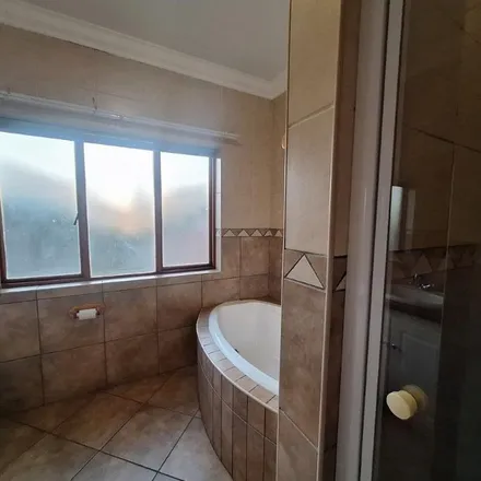 Image 7 - unnamed road, Midstream Estate, Gauteng, 0144, South Africa - Apartment for rent