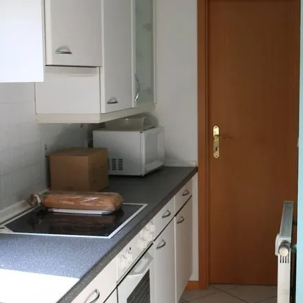 Rent this 3 bed apartment on 55422 Henschhausen