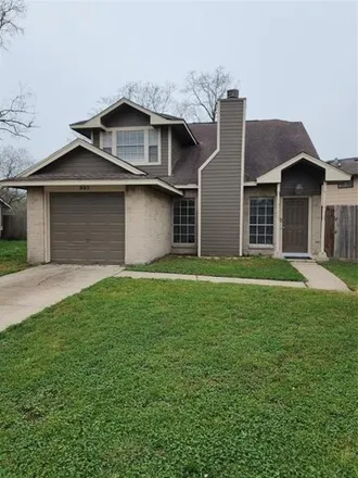 Rent this 3 bed house on 901 Macclesby Lane in Harris County, TX 77530