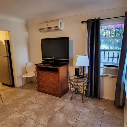 Rent this 1 bed apartment on Venice & Spaulding in Venice Boulevard, Los Angeles