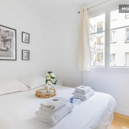 Image 3 - 26 Rue la Condamine, 75017 Paris, France - Apartment for rent