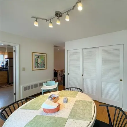 Image 5 - 6 Coolidge Street, Village of Larchmont, NY 10538, USA - House for rent