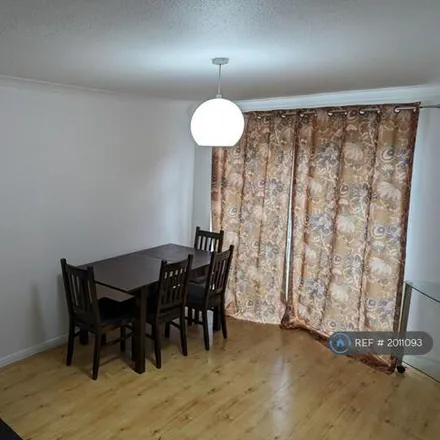 Image 4 - 4 Durand Road, Reading, RG6 5YR, United Kingdom - Room for rent