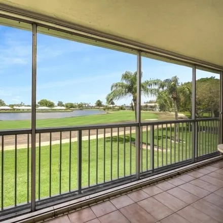 Rent this 3 bed condo on John F Kennedy Drive in Atlantis, Palm Beach County