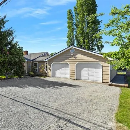 Image 3 - 3409 E 104th St, Tacoma, Washington, 98446 - House for sale