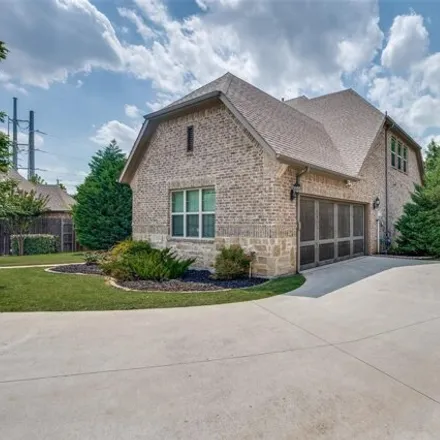 Image 2 - 912 Canvasback Ct, Euless, Texas, 76039 - House for sale