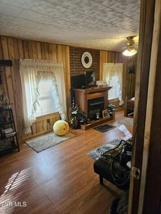 Image 4 - 8847 Boggs Hill Rd, Wise, Virginia, 24293 - House for sale