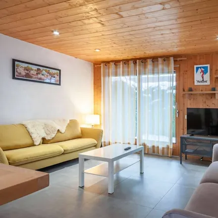 Rent this 3 bed apartment on Le Morzine in Rue Doudeauville, 75018 Paris