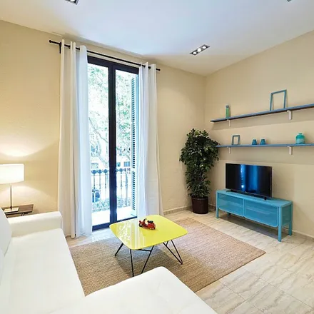 Image 3 - Carrer de Rocafort, 81, 08001 Barcelona, Spain - Apartment for rent