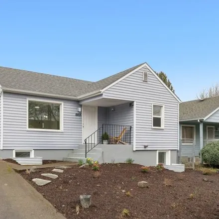 Buy this 4 bed house on 8805 Southeast Henderson Street in Portland, OR 97266