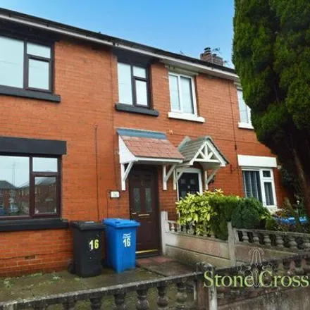 Buy this 3 bed townhouse on 12 Mains Avenue in Bamfurlong, WN2 5LG